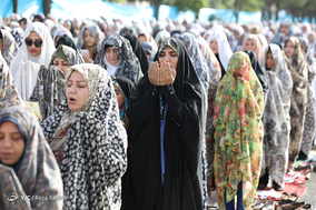اقامه نماز عید فطر در کرمانشاه