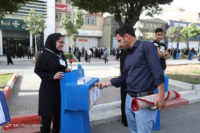 اقامه نماز عید فطر در کرمانشاه