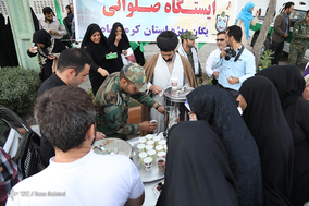 اقامه نماز عید فطر در کرمانشاه