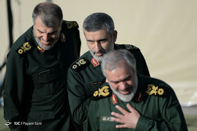 اقامه نماز عید فطر به امامت مقام معظم رهبری در مصلی تهران-2