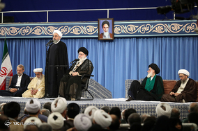دیدار مسئولان، سفرای کشورهای اسلامی و جمعی از اقشار مختلف مردم با رهبر معظم انقلاب