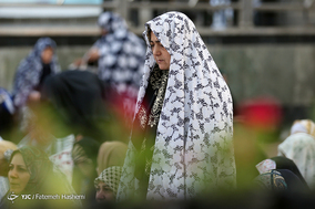 اقامه نماز عید فطر در امامزاده صالح تجریش