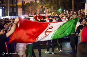 شادی مردم تهران پس از پیروزی تیم ملی فوتبال مقابل مراکش - 2