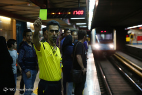 تب جام جهانی در مترو تهران