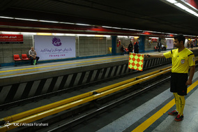 تب جام جهانی در مترو تهران