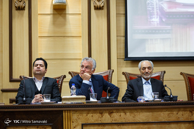جلسه هیأت نمایندگان اتاق بازرگانی ایران با حضور محمدجواد ظریف