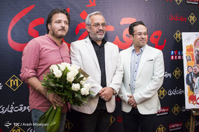 اکران مردمی فیلم به وقت خماری در پردیس سینمایی مگامال شهرک اکباتان