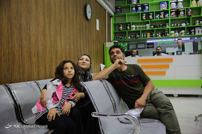 تماشای بازی ایران و پرتغال در سطح شهر مشهد