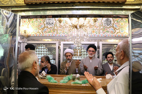آیین غبارروبی حرم سید علاءالدین حسین (ع) در شیراز
