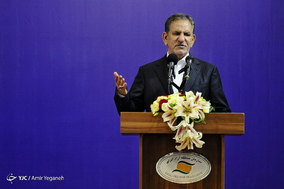 بازدید اسحاق جهانگیری از منطقه آزاد انزلی