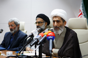 رونمایی از کتاب زندگی و زمانه آیت‌الله سیدمحمد حسینی بهشتی