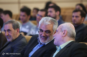 مراسم اهداء کاپ ها و مدال های کاروان ربوکاپ دانشگاه آزاد اسلامی به آستان قدس رضوی