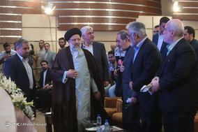 مراسم اهداء کاپ ها و مدال های کاروان ربوکاپ دانشگاه آزاد اسلامی به آستان قدس رضوی