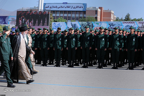 مراسم دانش‌آموختگی دانشجویان دانشگاه افسری و تربیت پاسداری امام حسین (ع) با حضور فرمانده کل‌ قوا