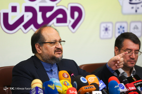 نشست خبری وزیر صنعت، معدن و تجارت