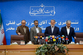 نشست خبری وزیر کشور با اصحاب رسانه