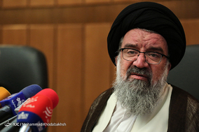 نشست خبری آیت‌الله سیداحمد خاتمی
