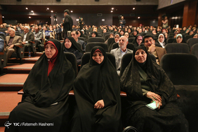 کنگره پرسش مهر رئیس جمهوری