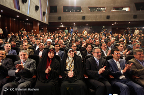 کنگره پرسش مهر رئیس جمهوری