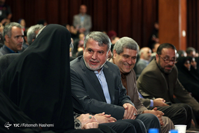 کنگره پرسش مهر رئیس جمهوری