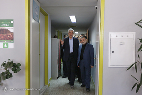 بازدید شهردار تهران از مرکز پرسیس‌ژن و کسب و کار نوین