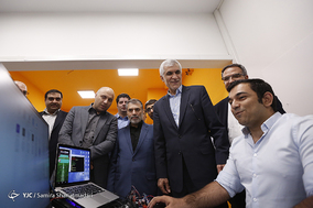 بازدید شهردار تهران از مرکز پرسیس‌ژن و کسب و کار نوین