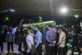 مراسم وداع با پیکر شهید تازه تفحص شده دفاع مقدس محمد عمویی