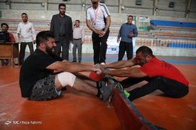 مسابقات چوب کشی