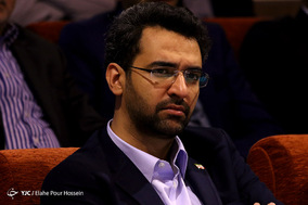 بهره برداری از طرح های مخابراتی با حضور وزیر ارتباطات در شیراز