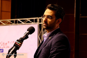 بهره برداری از طرح های مخابراتی با حضور وزیر ارتباطات در شیراز