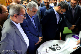 دیدار وزیر ارتباطات با نخبگان استان فارس