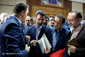 دیدار وزیر ارتباطات با نخبگان استان فارس