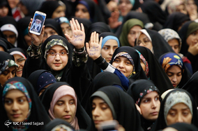 همایش دختران انقلاب