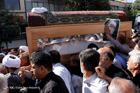 تشییع پیکر مطهر آیت الله محمد رضا حدائق در شیراز