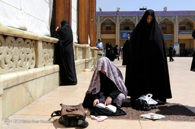 تشییع پیکر مطهر آیت الله محمد رضا حدائق در شیراز