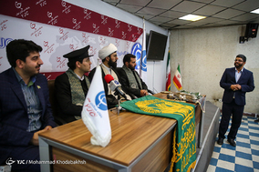 بازدید کاروان «زیر سایه خورشید» از باشگاه خبرنگاران جوان