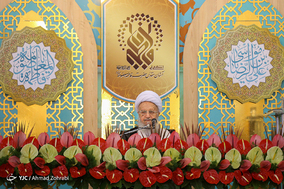 آغاز جشن های دهه کرامت در حرم حضرت معصومه(س)