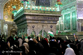 پیاده‌ روی حرم تا حرم دختران شیرازی