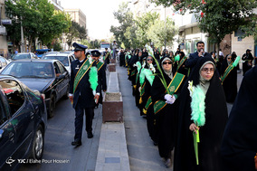 پیاده‌ روی حرم تا حرم دختران شیرازی