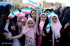 پیاده‌ روی حرم تا حرم دختران شیرازی