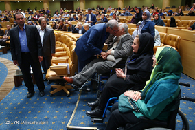 مراسم تجلیل از دست اندرکاران تصویب قانون حمایت از حقوق افراد دارای معلولیت