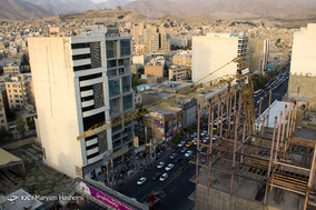 خطر سقوط جرثقیل در کرج