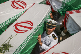 ورود پیکر مطهر ۷۵ شهید دفاع مقدس از مرز شلمچه