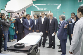 بازدید وزیر بهداشت از مراکز درمانی شهرستان ورامین