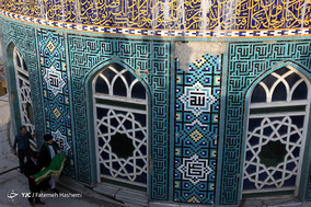 آئین تعویض پرچم گنبد امامزاده صالح(ع)