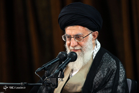 دیدار وزیر و مسئولان وزارت امور خارجه، سفیران و روسای نمایندگی‌های ایران در خارج از کشور با رهبر انقلاب اسلامی