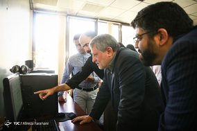 بازدید محسن هاشمی از باشگاه خبرنگاران جوان