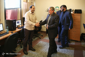بازدید محسن هاشمی از باشگاه خبرنگاران جوان