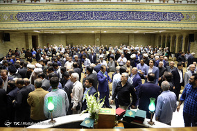 مراسم ترحیم پدر وحید حقانیان