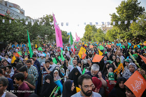 گلباران حرم مطهر امام رضا (ع)
